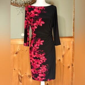 Lauren Ralph Lauren Ruched Side Three-quarter Sleeved Lined Floral. Size 8